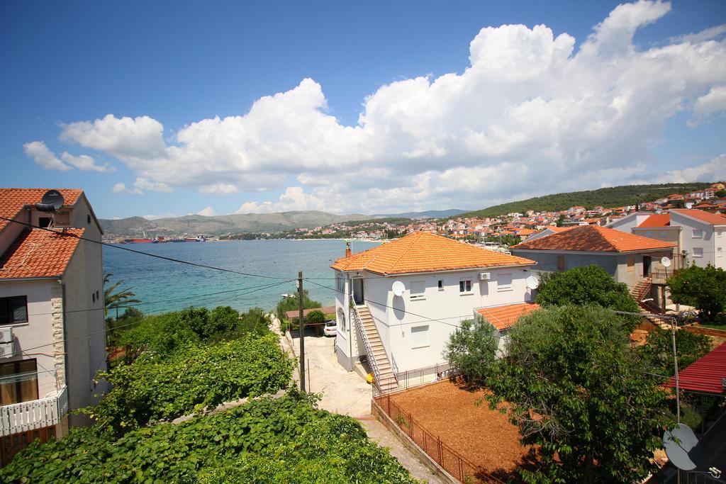 Apartments Tonka Trogir Habitación foto